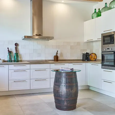 Holiday home Galeri Ballerics
